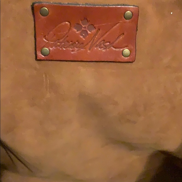 Patricia Nash Benvenuto Convertible-Distressed - Picture 4 of 4